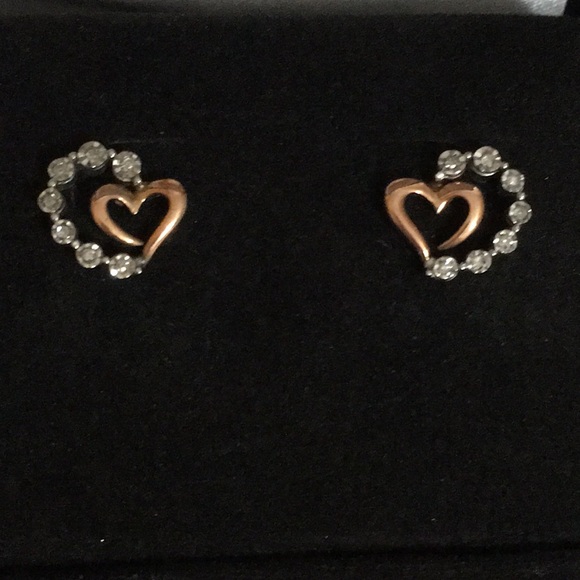 10k Diamond Necklace and Earring Set - Picture 3 of 4